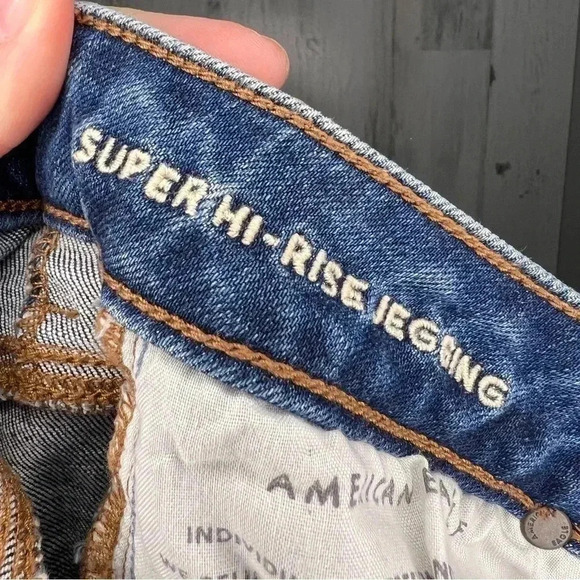 American Eagle Super High Rise Jeggings Size 2‎ Short - Picture 6 of 7